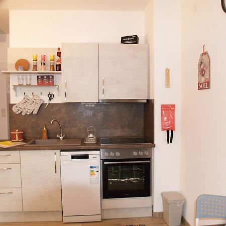 Lg Tiny Apartman Korneuburg Kültér fotó