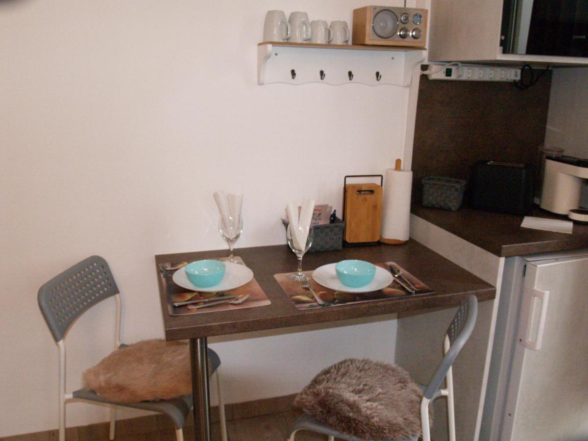 Lg Tiny Apartman Korneuburg Kültér fotó