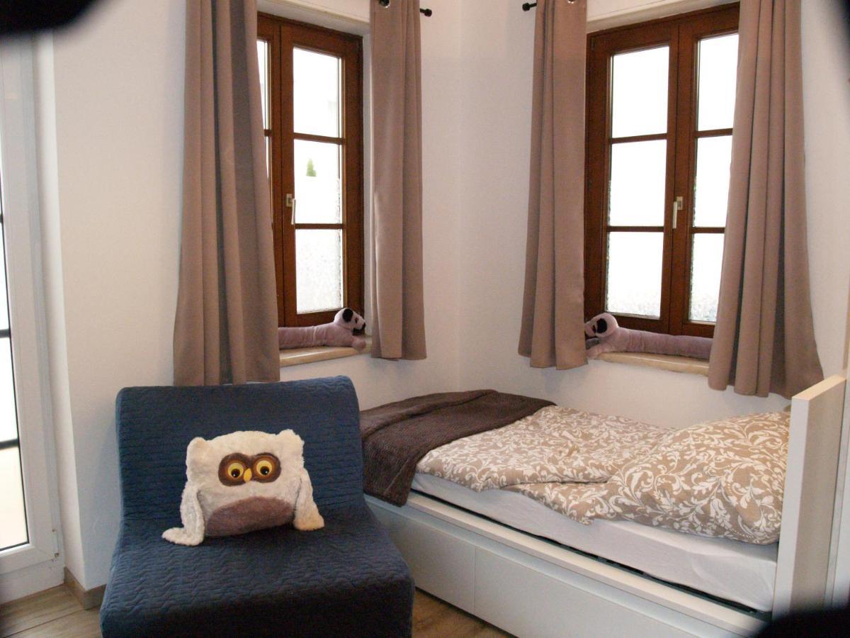 Lg Tiny Apartman Korneuburg Kültér fotó